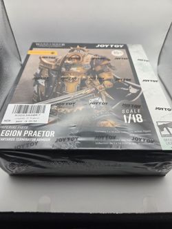 JOYTOY Warhammer 30K 1/18 Action Figure Imperial Fists Legion Praetor Model