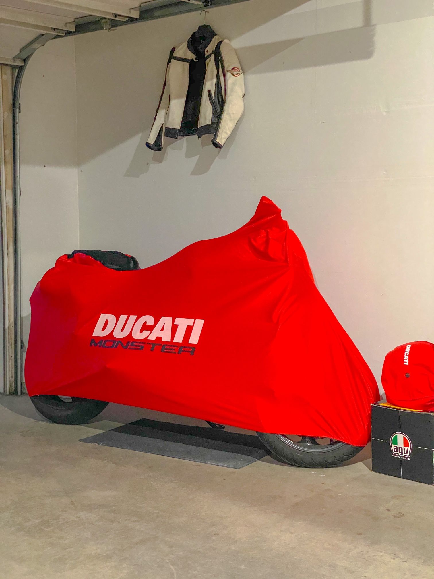 Ducati 696 Monster