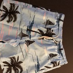 New Mens Swim Trunks Size Large 