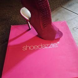 Fuschia Shoedazzle Heals