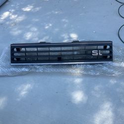 1983 Toyota Starlet Grill