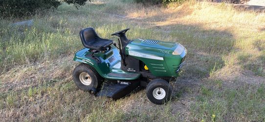 Riding mower craftsman