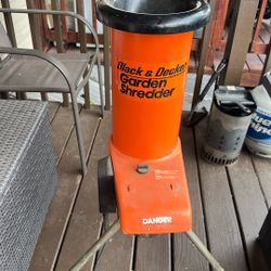 Black And Decker Garden Shredder 