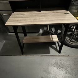 Small Corner Desk - Must Sell By 5-21 Pick-up Only 