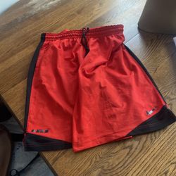 Nike Lebron James Basketball Gym Shorts Mens CXL Red/Black Drawstring