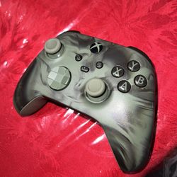 XBOX ONE CONTROLLER 