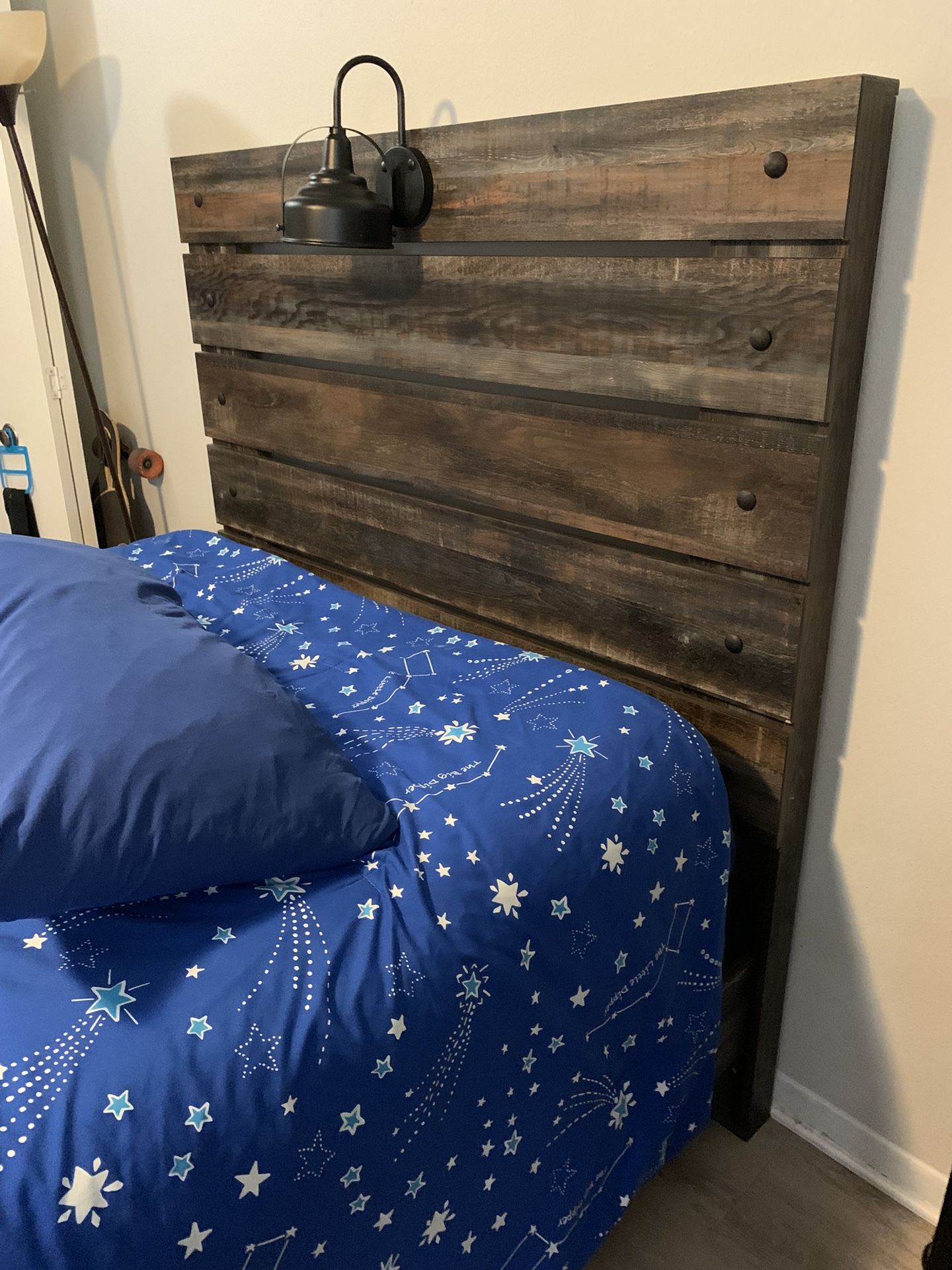 Full Size Bed Frame, Head Board & Box Spring