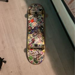 Skateboard 