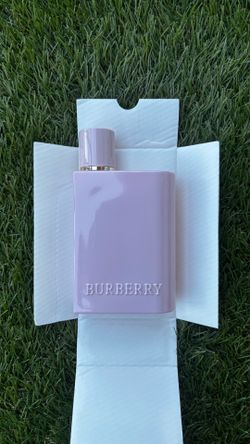❌ Sold - Burberry Her 3.3oz 🍓