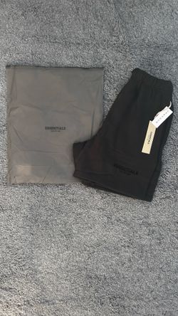 Essentials Shorts