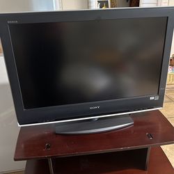 30 Inch Sony Flat Screen tv