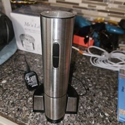 Wine Cork Remover/GIFT IDEA!