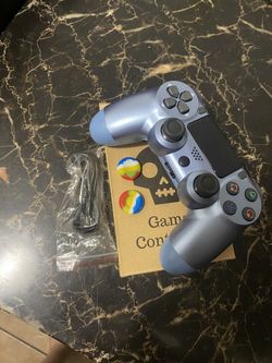 PLAY STATION 4 CONTROLLER