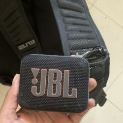 Jbl Go 4 Speaker Great Sound And Long Battery Life Used But Still In Great Condition 