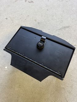 Ram center console Tuffy safe