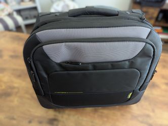 Targus CityGear 3 Roller Laptop/Luggage