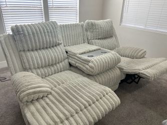 Ashley Furniture Power Reclining Sofa with Drop Down Table Cozy Corduroy
