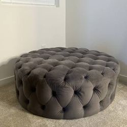 Luxury Round Tufted Ottoman