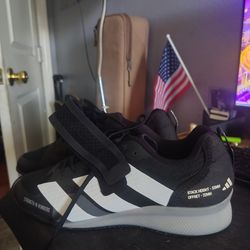 Adidas Adipower size 10