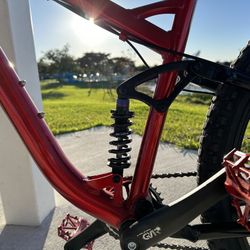 Mountain Bike Thats 400$ Stock With 150$ In Mods