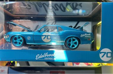 M2 Machines 1:24 1970 Ford Mustang Sportsroof Edelbrock CHASE (1 of 750)