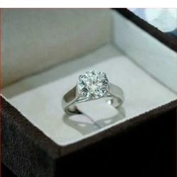 GENUINE 2 CT SILVER MOISSANITE SOLITAIRE RING SIZE 8 