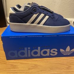 Adidas Shoe Rivalry Lux Low Size 9.5