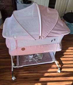 MOMFANN BABY BASSINET