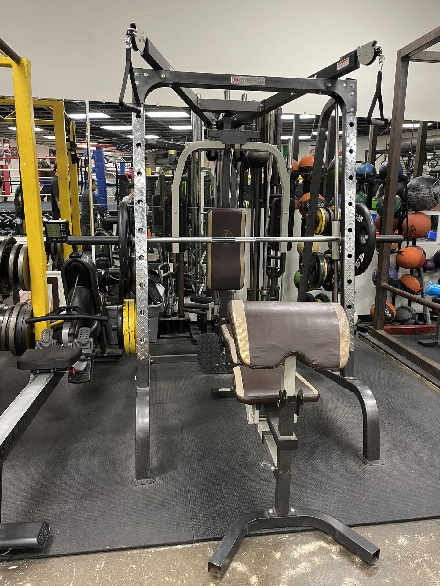 Smith Machine Gym Equipment