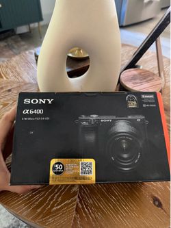 Sony a6400 Camera + Sony E 18-135mm Kit Lens (BRAND NEW)