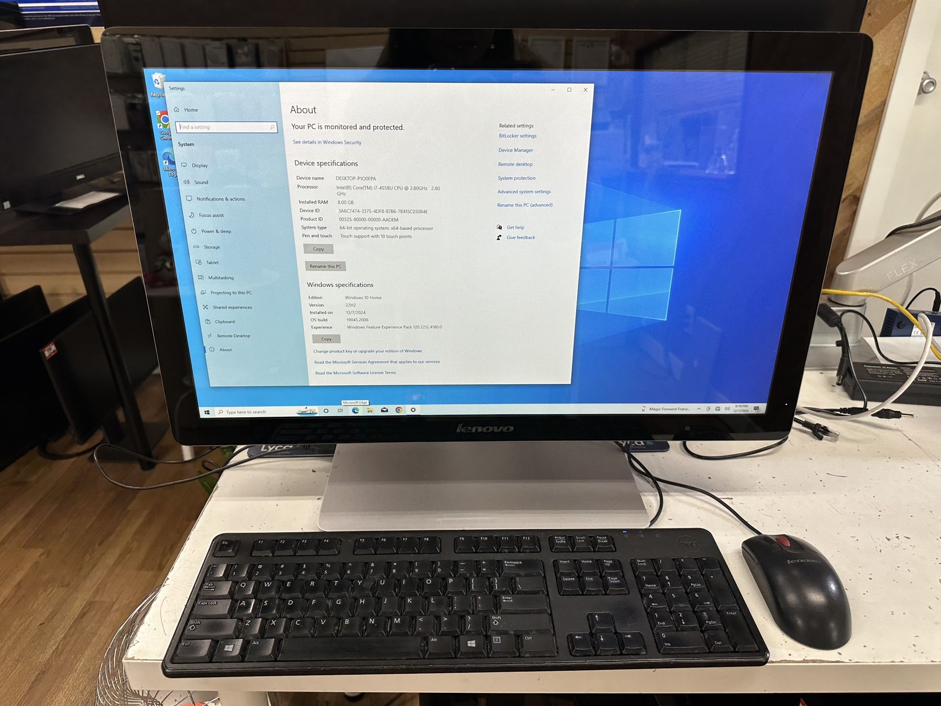 Lenovo A540 24 inch Touchscreen - All in one computer