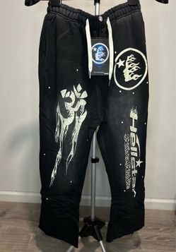 Hellstar Hstar  Blacks  size S.M.L