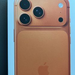 Sell the brand-new iPhone at a low price1200$