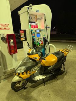 Moped/scooter