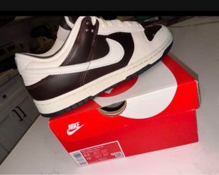Nike Dunk Low Retro Sneakers