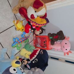 Stuffed Animals / Toys