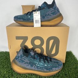 Yeezy Boost 380 Covellite DS Size 10.5