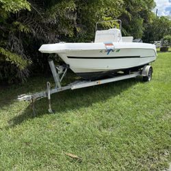 19’ Proline Center Console
