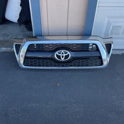 Toyota Tacoma Grill