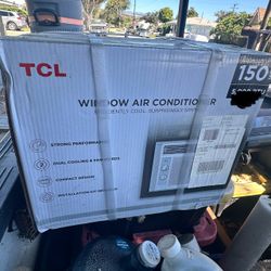 TCL Window Air Conditioner 5000 BTU 23"-24"x 14.5" - new Factory Sealed