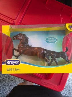 Breyer wild and free