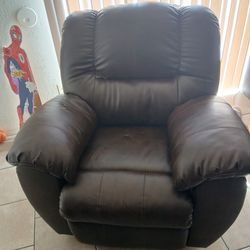 Brown LEATHER RECLINER CHAIR