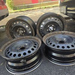 Rims #17 Nissan Rouge Set4 