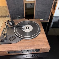 Crosley 3 Speed Bluetooth  Turntable