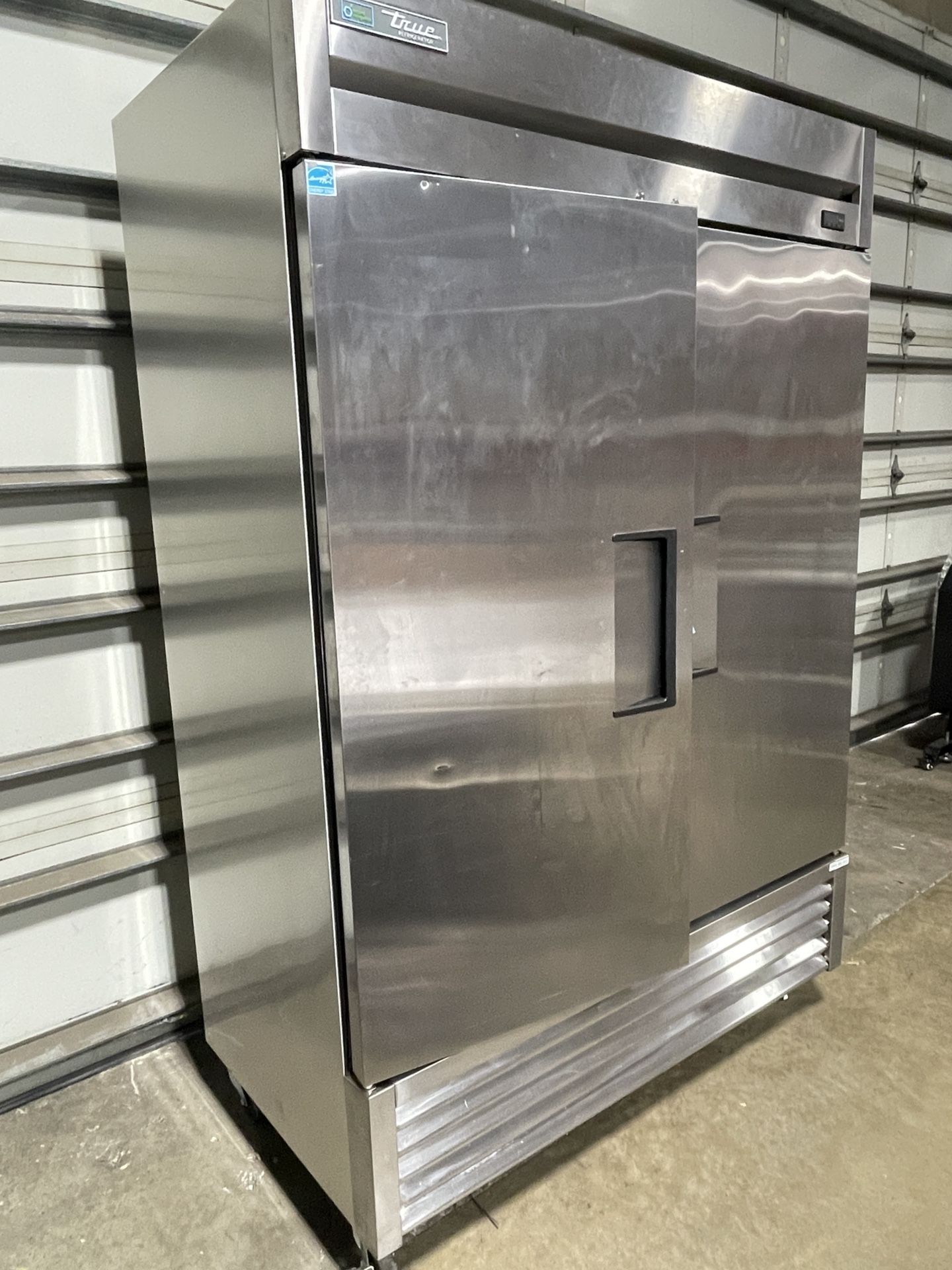 True Refrigerator T-49-HC