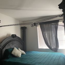 Cal King Bed With Mattress 