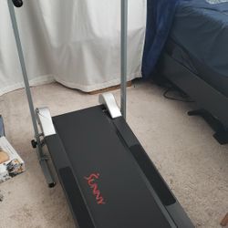 Sunny Health & Fitness Manual Treadmill


