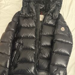 Moncler Maya