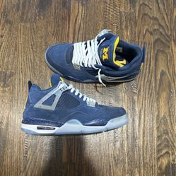 Michigan Blue 4s Size 11 !reps!