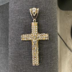 14k Gold Rope Chain Necklace with Cubic Zirconia Cross Pendant